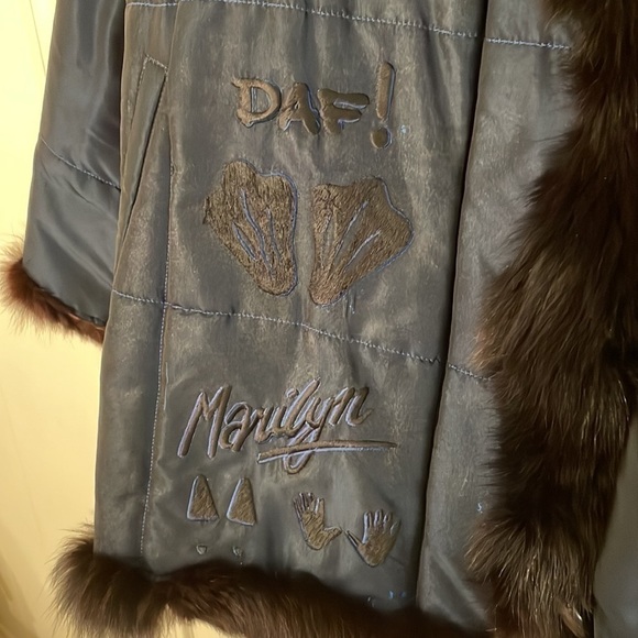 ICEBERG Rare Iconic Disney Historic Fur Trim Jacket Made in Italy Vintage - Picture 3 of 15